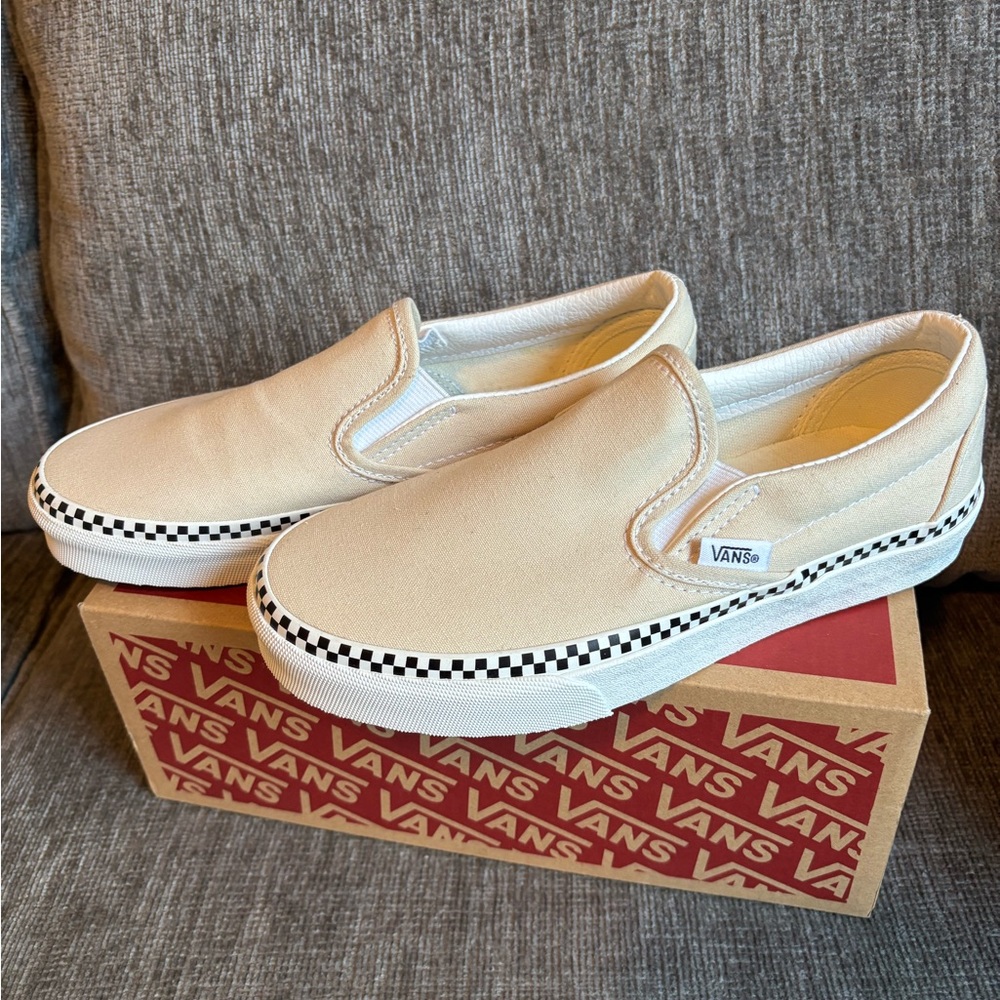 **SOLD*** Vans Cream Slip-On Shoes with Checkered Detail